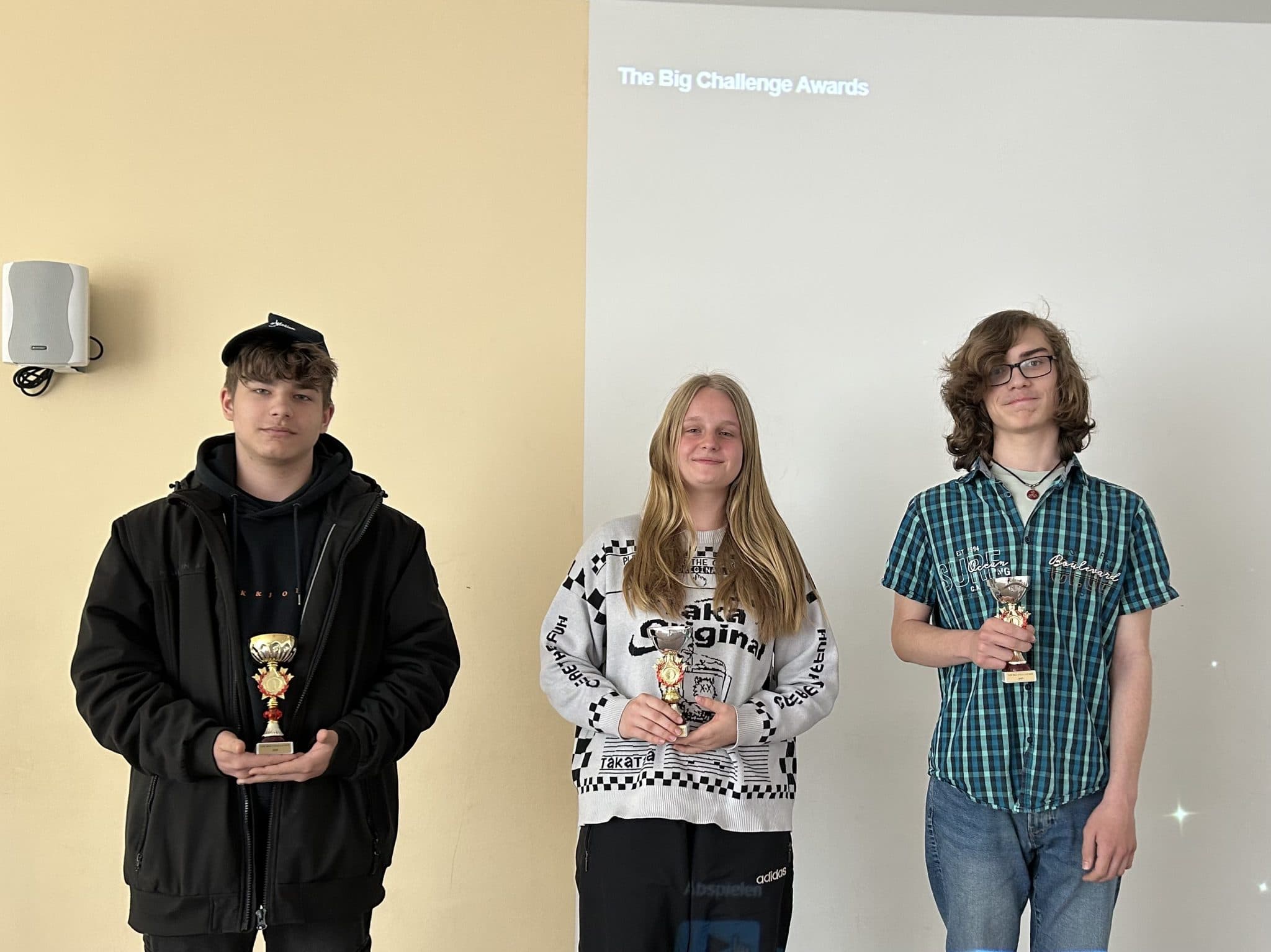 Preisverleihung in der Hinrich Brunsberg Sekundarschule Tangermünde. Wir freuen uns mit den Gewinner