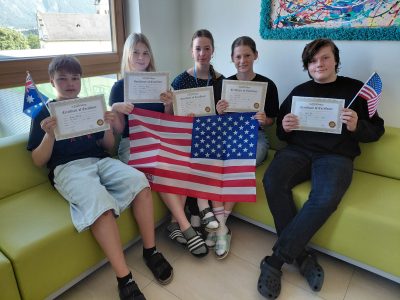 Kundl - MS Kundl
Alle Topplatzierten aus der Klasse 4a :)