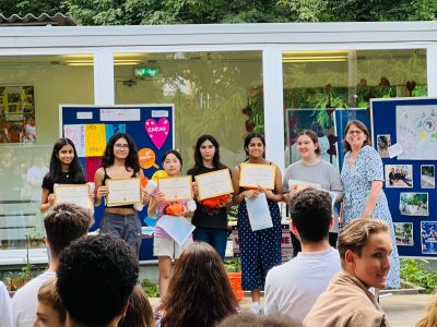 Heidelberg
FUU International School

Students were excited to receive their prizes and certificates!
