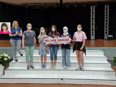 Dortmund, Helene-Lange-Gymnasium

Bild der JahressiegerInnen