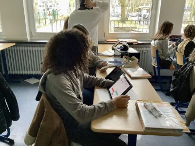 Heinrich-Heine-Gesamtschule, Düsseldorf
Wir üben fleißig!