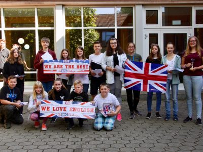 Realschule Hohenhameln - strahlende Gesichter bei den glücklichen Gewinnern