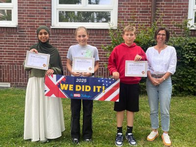 The Big Challenge am Städtischen Gymnasium Herten - Hier strahlen 3 der TOP5 unserer Schule. CONGRATS to all of you :)