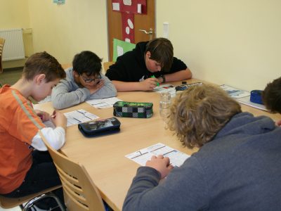 Sekundarschule Soest in Soest /Westfalen

Keiner will schummeln, alle arbeiten für ihren Erfolg.