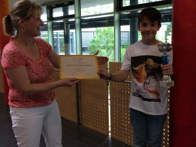 Pascal Valenta, Klasse 5f des Hanns Seidel Gymnasiums in Hösbach, freut sich über Platz 7. in nationaler Wertung. Congatulations!!