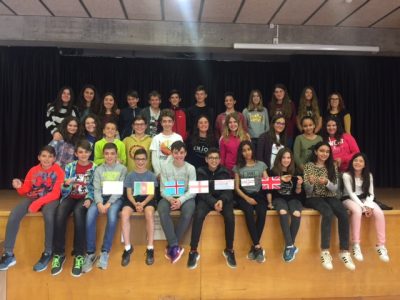 Instituto Can Roca, Terrassa. Nuestros participantes de 1º de la ESO después de hacer la prueba.