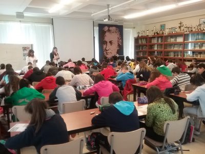 Los Corrales de Buena, España
Colegio San Juan Bautista - La Salle
16:20, May 3 2016