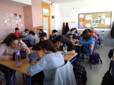 Estación de Cártama )Málaga IES Cartima. Hemos trabajado sobre el concurso y creo que el objetivo de motivar el aprendizaje del idioma lo hemos conseguido. Han disfrutado aprendiendo.