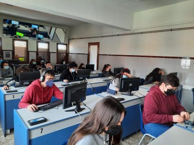 Oliva, Colegio el Rebollet
Es la primera vez que nuestro centro ha participado en el concurso y a nuestros alumnos les ha encantado la experiencia.