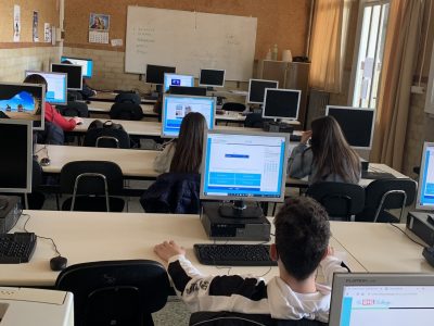 La Almunia de Doña Godina, Colegio Salesiano Laviaga Castillo
Las fotos corresponden a alumnos de 4 ESO