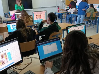 IES CLARA DE CAMPOAMOR
Lucena, Córdoba