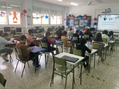 Alumnado de sexto de Educación Primaria del CEIP Las Pedreras, Calasparra, Murcia.