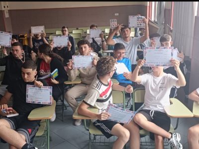 IES CRUZ SANTA, Los Realejos (TENERIFE). Parte del alumnado que participó en el concurso.