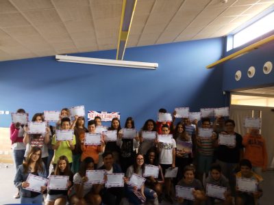 SIES La Muela, La Muela, Zaragoza.
Por primera vez,nuestro Instituto ha participado en el concurso.Esperamos poder participar muchos años más.