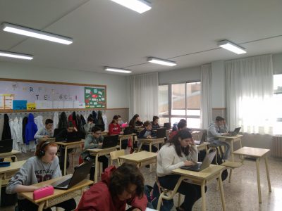 ESCOLA PIA BALAGUER, BALAGUER. Volvemos a participar con muchas ganas.