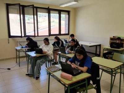 COLEGIO DOÑA ÁLVARA ÁLVAREZ
Falces (Navarra)