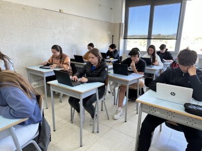 Palau-solità i Plegamans Escola Marinada
Las clases de 3º y 4º de ESO participan en el concurso de inglés The Big Challenge por segundo año consecutivo. ¡Suerte a todos!