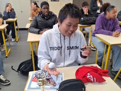 BELLAC Lycée des Métiers MARTIN NADAUD
Métiers de l''énergétique, du climatique, du bâtiment et du développement durable

Le grand jour est arrivé! La joie et la fierté se lisent sur les visages...