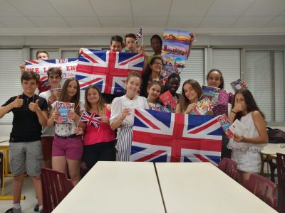 Collège Jacques Prévert à Saint Orens de Gameville.
Merci beaucoup pour tout. Les élèves étaient ravis.
Bonnes vacances à tous!