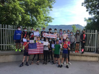 Collège Jeanne d’Arc Champagnole dans le Jura! Yahoooooooo