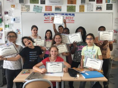 LA CELLE SAINT-CLOUD, COLLEGE VICTOR HUGO
Les élèves de la classe de 6°3 et leurs récompenses