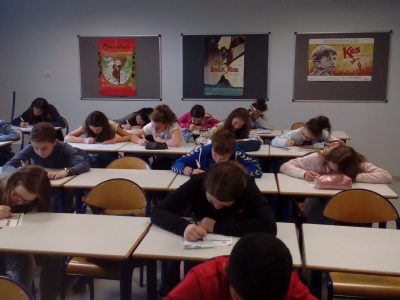 INGERSHEIM, collège Lazare de Schwendi. Les 6èmes étaient très concentrés!