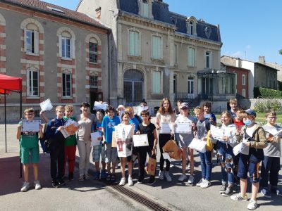 Institution Jeanne d'Arc à Commercy (Meuse). Classe de 6ème