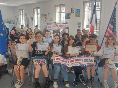 GAILLAC St Joseph
Notre podium des 5ième!
L'autre photo de podium est celle des 3ième!