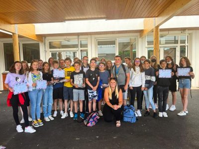 Le collège du Val De Nièvre de DOMART EN PONTHIEU (80). Les élèves de 5emes se sont mobilisés en masse afin de prouver qu’ils étaient des boss en la matière !