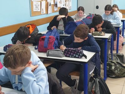 Les 6èmes B du collège Laurent Monnier de Saint-Aubin (39410) en pleine concentration pour cette nouvelle édition du Big Challenge !