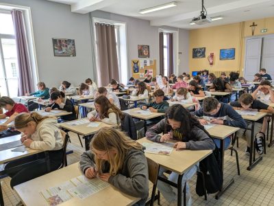 Collège Chavagnes LOUDUN
We all want to win prizes!