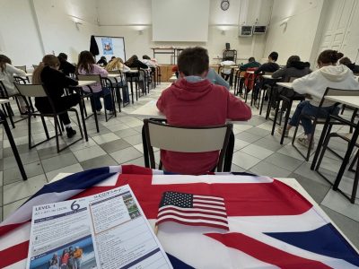 TOULOUSE, Le Caousou classe de 6°2 avec des élèves très concentrés ! Chacun sa méthode !