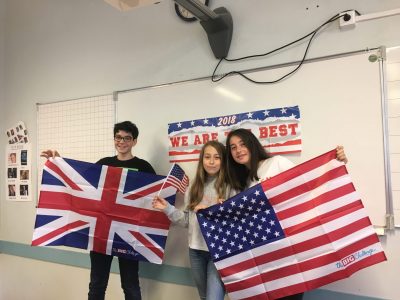 Et la classe 57 du Collège St Joseph du Parchamp de Boulogne Billancourt!