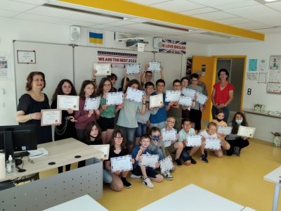 Les élèves du collège "Eugène THOMAS" à le Quesnoy dans le Nord participent depuis 11 ans dans le concours The Big Challenge et chaque fois la remise des prix et les diplômes est un moment mémorable !