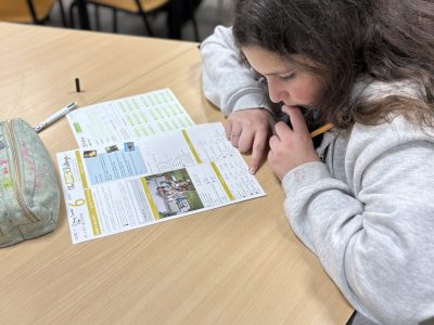 Les 6èmes du Collège Calmette et Guérin d’Ecueillé (36) très concentrés afin de faire de leur mieux pour cette édition 2025 du concours du Big Challenge !