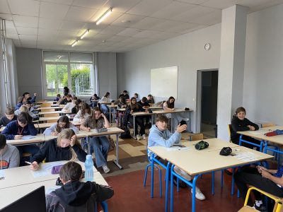 collège gaston carrère de Casseneuil 47440!
merci à vous pour l'organisation, toujours sans faille.