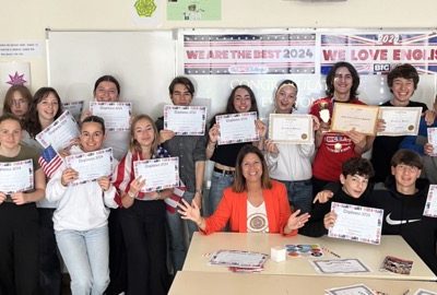 Collège Saint Michel à NORT SUR ERDRE. Classe de 3ème LCE.
Participer au concours The big Challenge est une jolie aventure pour les élèves. La remise des prix est un très joli moment grâce à la vidéo fournie par The Big Challenge.
Thanks a lot.