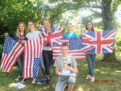 COllège SAINT LOUIS VOUZIERS, bravo aux supers héros de l'anglais !