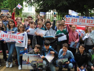 Très belle cérémonie de remise des prix à Ste Jeanne Elisabeth Paris 7ème pour les 3 classes de 6ème .
Rendez-vous en 5ème pour le prochain défi 2017 !