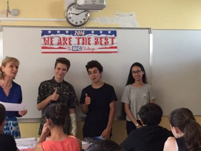 Remise des prix et des diplômes au cours Fénelon ( Toulon). Bravo aux candidats qui ont remporté les premiers prix en 3eme!