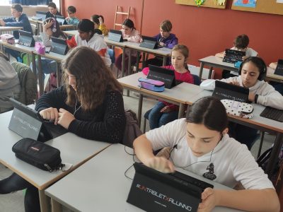 Classe 1A della scuola F.lli Maristi di Cesano Maderno (MB) per la prima volta alle prese con il Big Challenge!