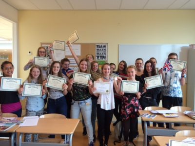 's Gravendreef College
Class 2 is proud of their awards.