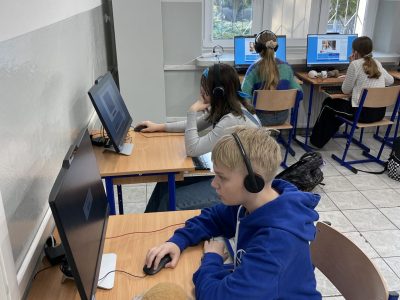 Szkoła Podstawowa im. Marii Kownackiej w Dąbrówce Wielkiej pozdrawia wszystkich uczestników i organizatorów ora dziękuję za świetną zabawę !