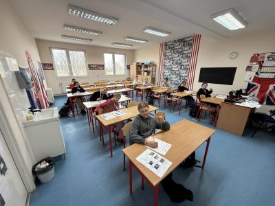 Szkoła Podstawowa w Grzywnie im. Franciszka Żwirki i Stanisława Wigury. Trzymamy kciuki!