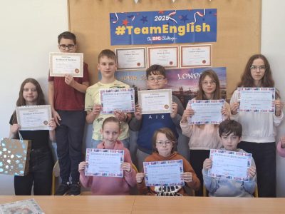 Uczniowe Szkoły Podstawowej Nr 10 w Krośnie (woj. podkarpackie). Well done!